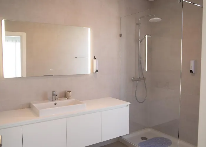 Vale Paraiso - By Sch Villa *